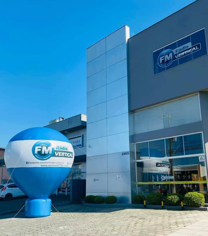 Estúdio da Rádio Vertical FM 97,7